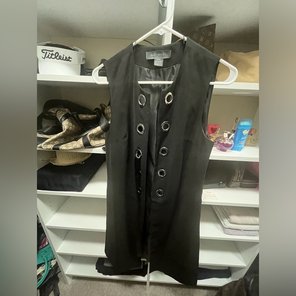 SUZY SHIER Vest - Picture 1 of 3